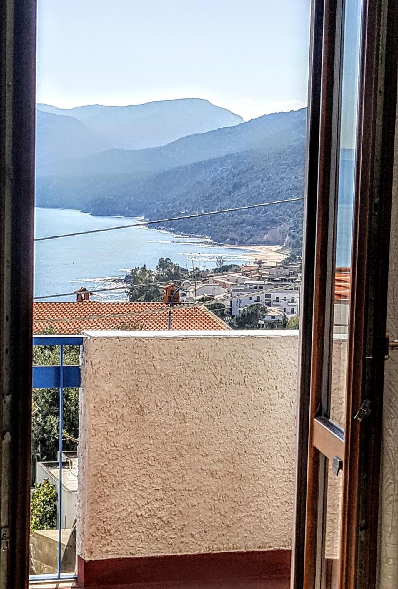 كالا غونوني B&B Cala Luna المظهر الخارجي الصورة